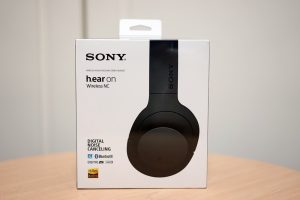 飛行機でも新幹線でも音楽に集中できる！ソニー「h.ear on Wirelees NC (MDR-100ABN)」をレビュー！