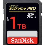世界初の1TB SDXCカード登場!気になるお値段は・・・