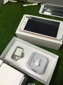 AirPods、飛べそうなデザインに！iPhone 7のパッケージに同梱される！