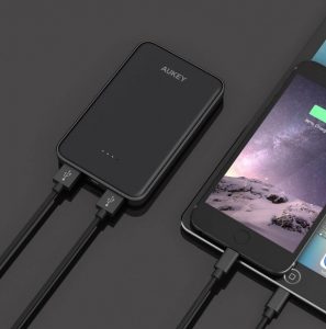 AUKEY 薄型モバイルバッテリー10000mAhが1,999円→1,499円で購入可能に！